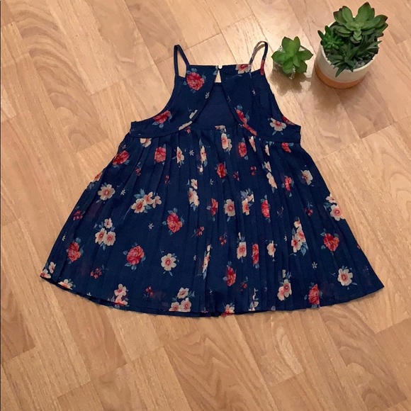 Blouse - Picture 2 of 4